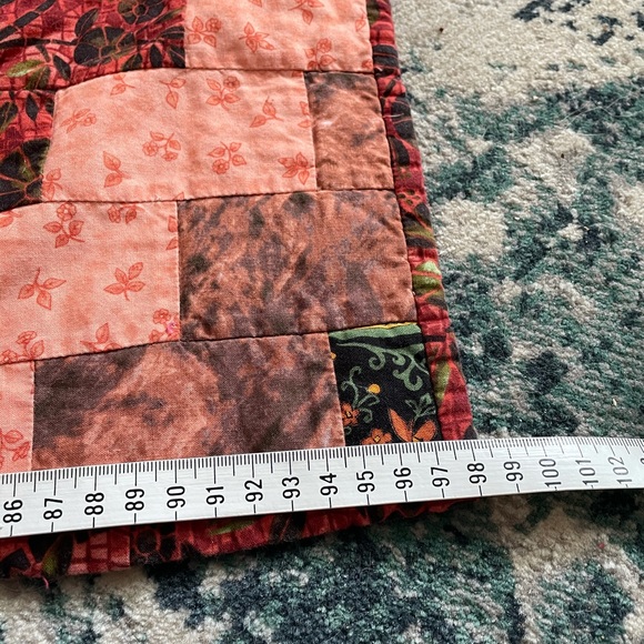 Quilted Table Runner - Picture 4 of 5